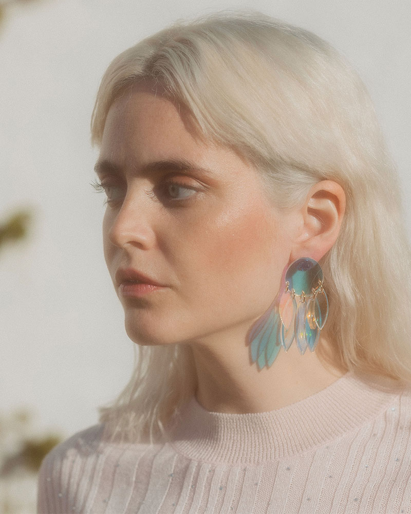 Pendientes de metacrilato DALIA. Joyas de autora. ALMALEON