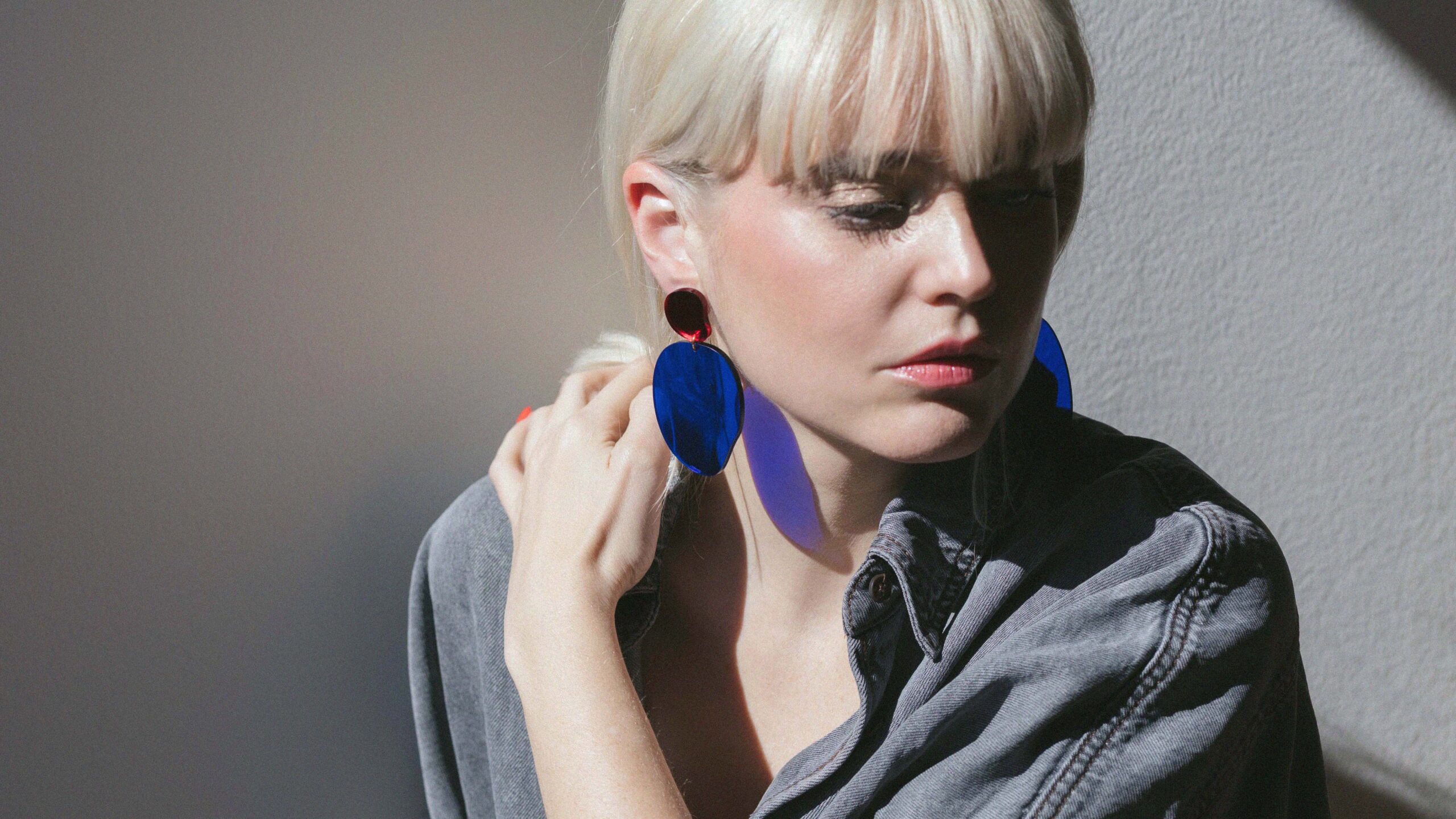 pendientes oleo azul carrusel kunst
